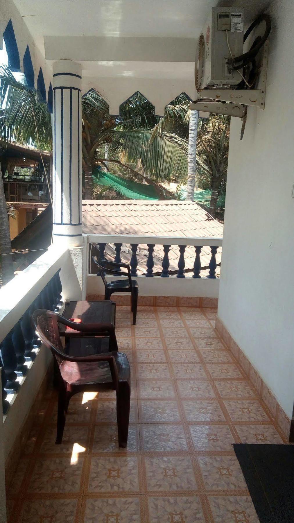 Hotel Shiva Ashvem Ashvem Beach 외부 사진